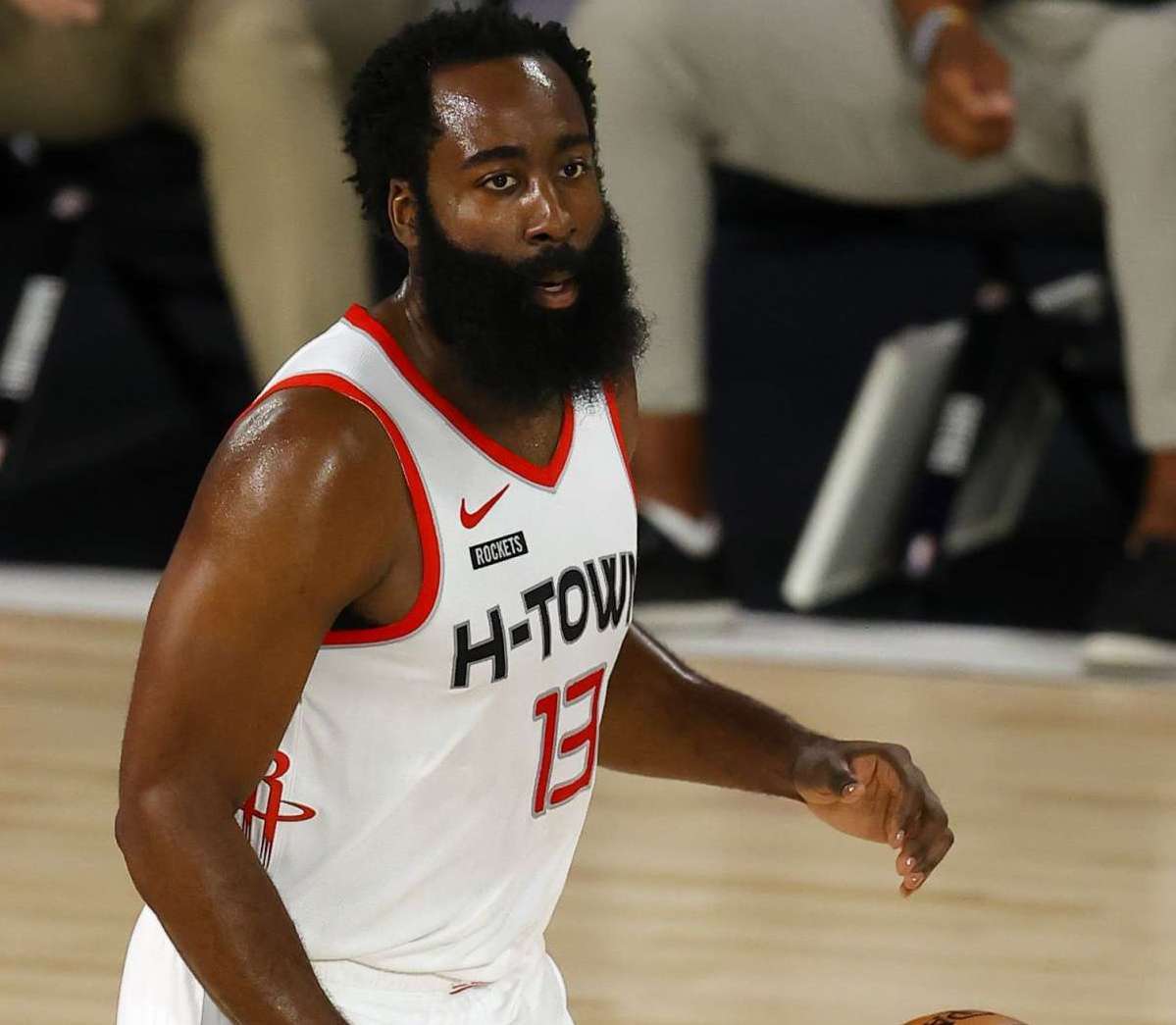 闷平梅州客家仅拿1分 保级悬念仍在延续