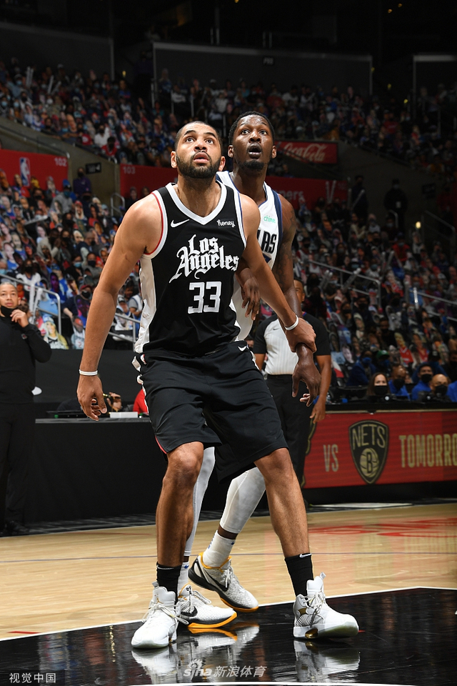 曼晚:曼联应趁高位出售加纳乔 阿莫林体系已无其位置