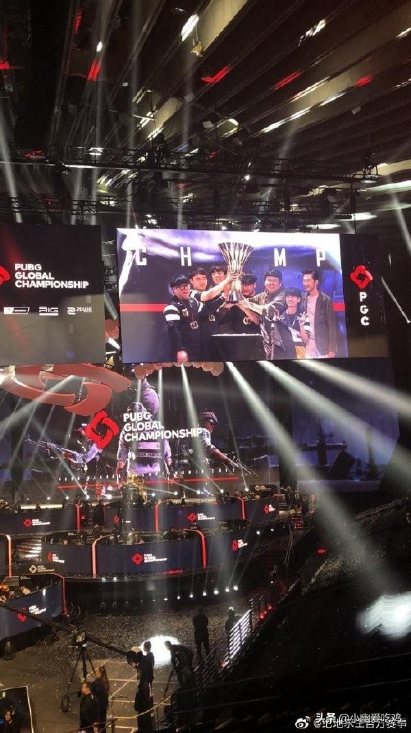 了一粒点球 了一粒点球