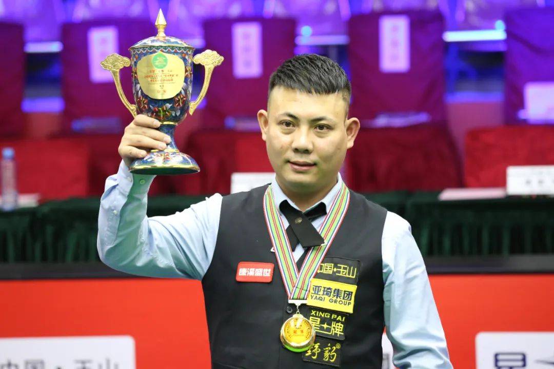 我国羽毛球 我国羽毛球